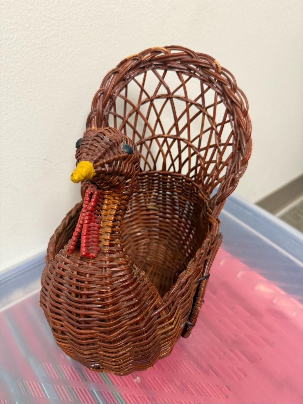 Handwoven Brown Wicker Turkey Bird Basket - Decorative Pet Accessory
